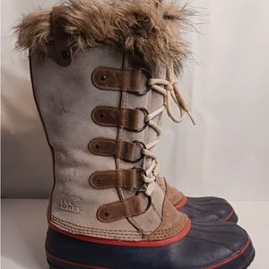 Sorel Snow Boots size 10 (Joan of Arc/ I think)